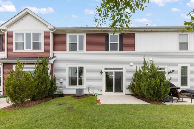 Building Photo - 4200 Calder Ln