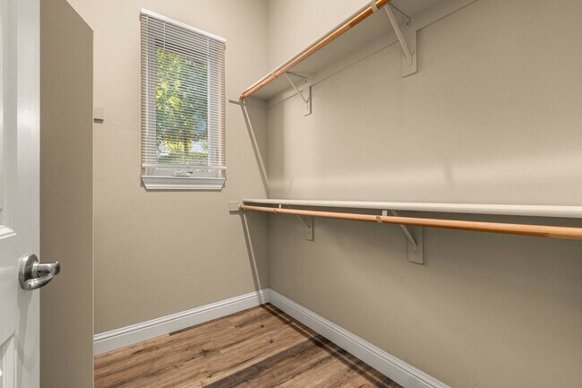 Building Photo - 4001 Reni Ct
