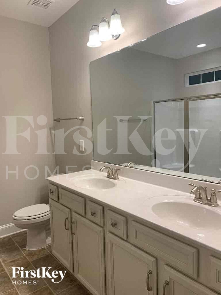 Building Photo - 433 Melva Ln