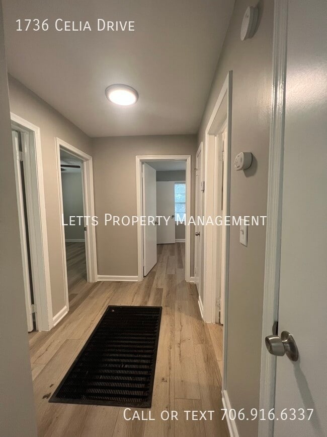 Building Photo - Adorable Rental Ready TODAY!