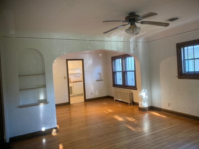 Building Photo - 5021 28th Ave S