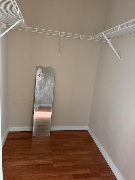 Building Photo - 787 SE Evergreen Terrace