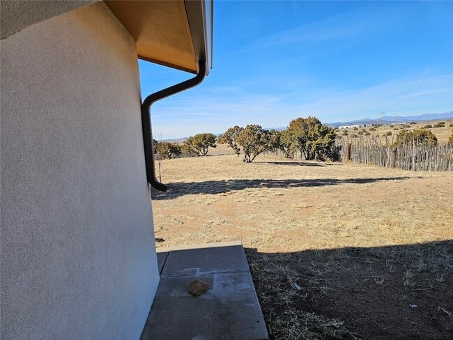 Building Photo - 6 Ocaso Dr