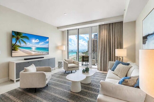 Building Photo - 3100 N Ocean Dr