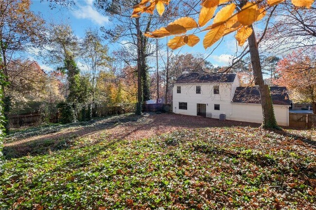 Building Photo - 1810 River Rock Trail