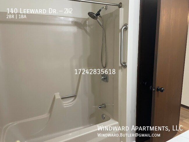 Building Photo - 140 Leeward Dr