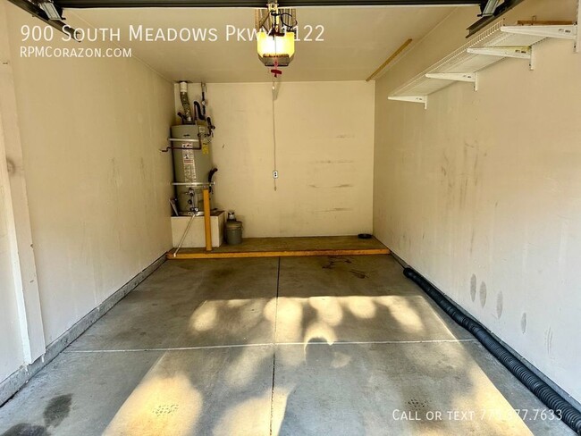 Building Photo - 900 S Meadows Pkwy