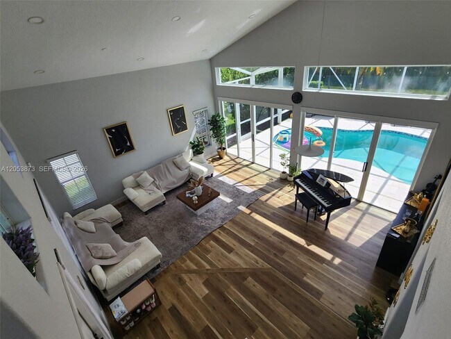 Building Photo - 594 Spinnaker