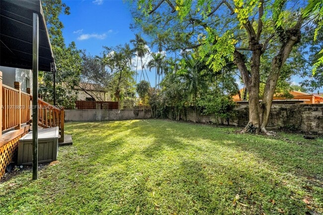 Building Photo - 1262 SW 15th Terrace