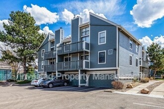 Building Photo - 6453 S Havana St