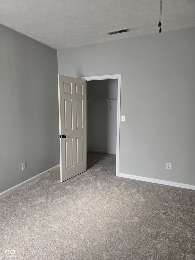 Building Photo - 13377 Kimberlite Dr