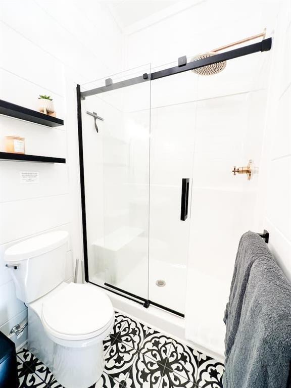 Building Photo - 300 Burbano Creekside Lndg