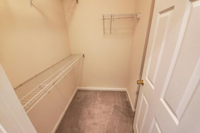 Building Photo - Single Level Townhouse in Campbell County