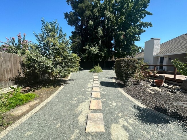Building Photo - 2601 Bardolino Ln