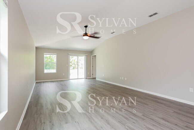 Building Photo - Coming HOME never felt so good!