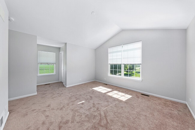Building Photo - 23844 McMullin Cir