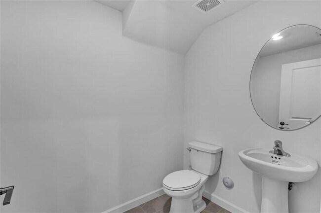 Building Photo - 260 SW 159th Way