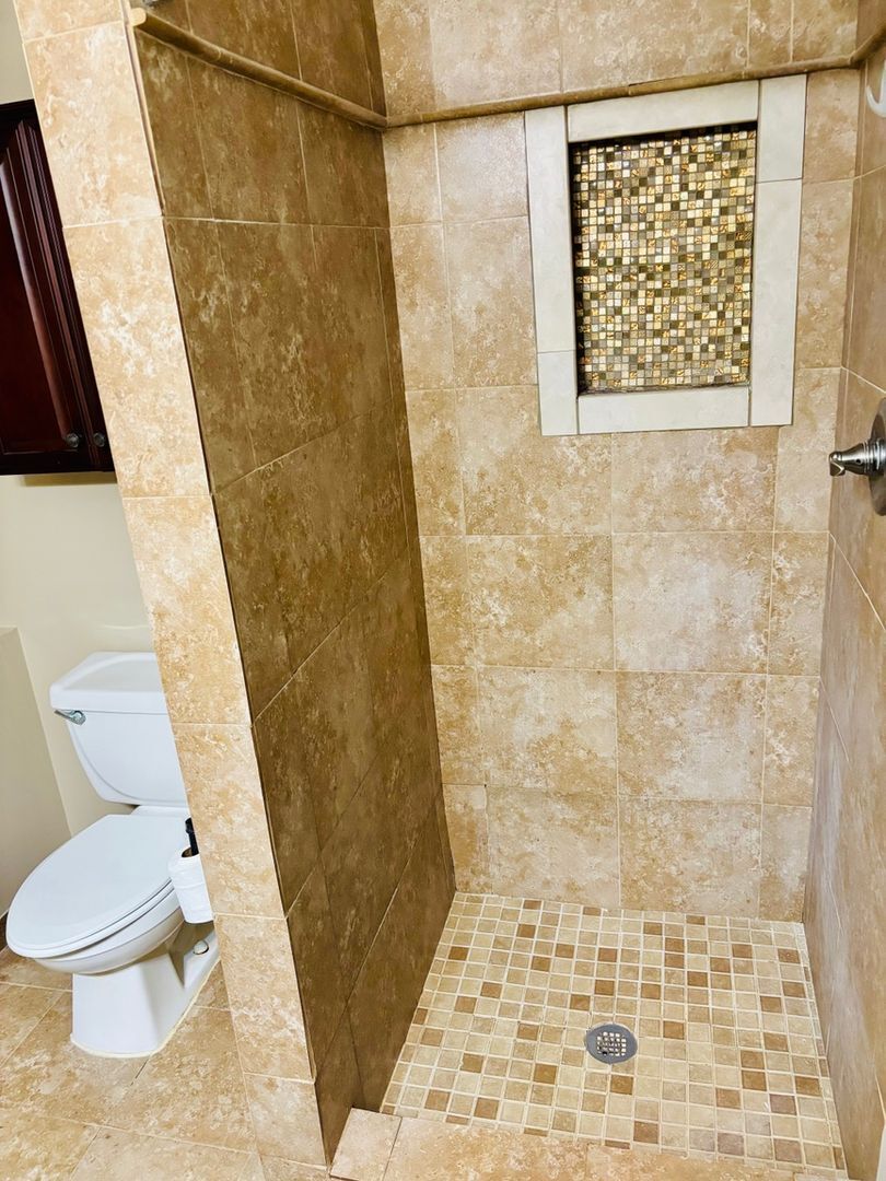 Building Photo - 415 Plantation Ct