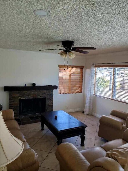 Building Photo - 1430 Clipperton Ave