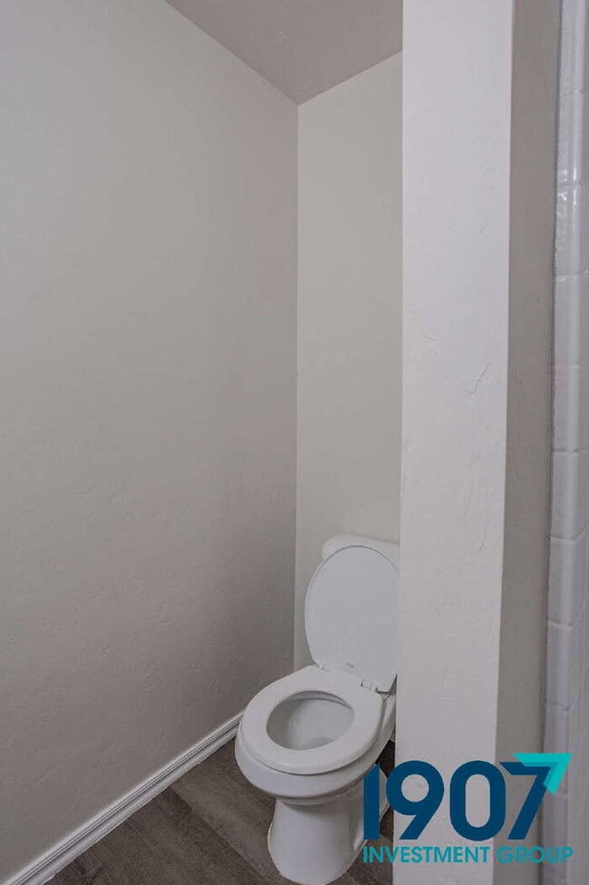 Building Photo - Modern & Spacious 3-Bedroom Home in Newcastle - Move In Now & Get 50% Off Your First & Second Mon...