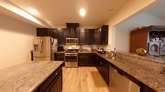 Building Photo - Large Single Home in The Woodlands On Fish...
