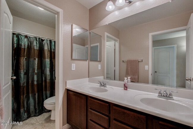 Building Photo - 17597 W Corrine Dr