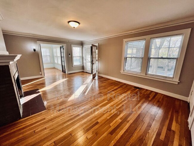 Building Photo - 3725 Locust St