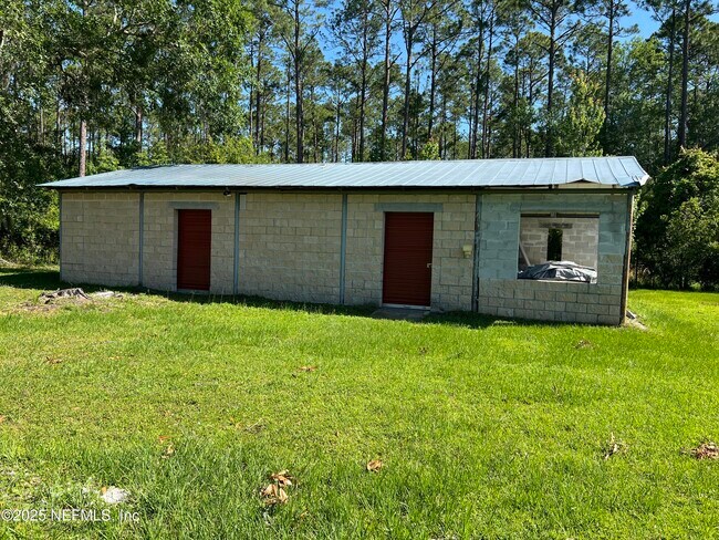 Building Photo - 4565 Cedar Point Rd