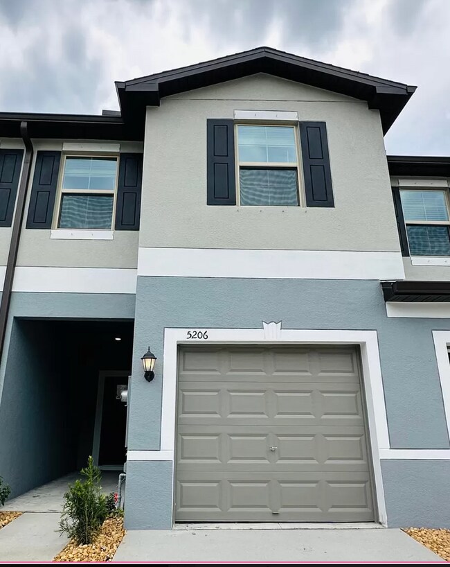 Building Photo - 5199 Forum Blvd