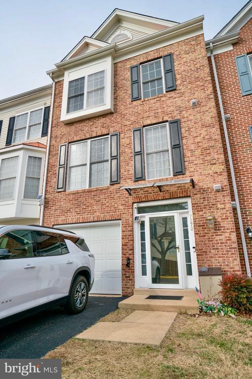 Building Photo - 7372 Ardglass Dr