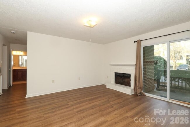 Building Photo - 4912 Sardis Rd