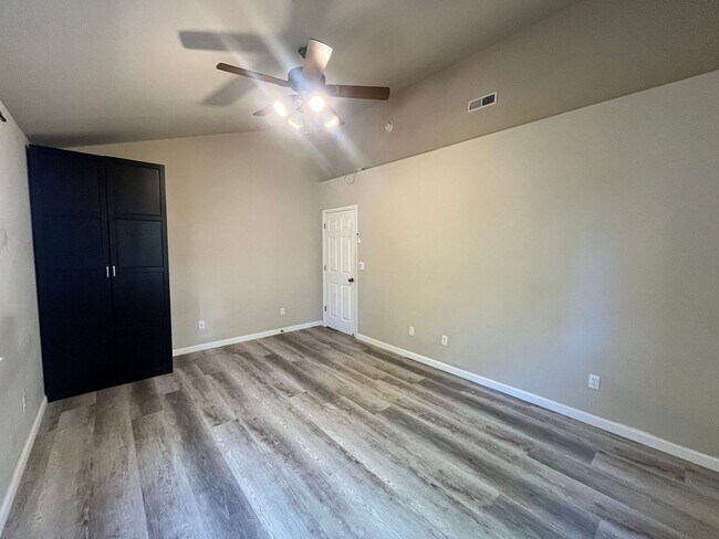 Building Photo - Welcome To a Tranquil Cottage Nestled in t...