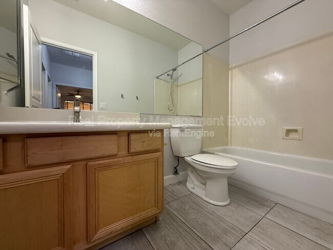 Building Photo - 8278 W Charter Oak Rd