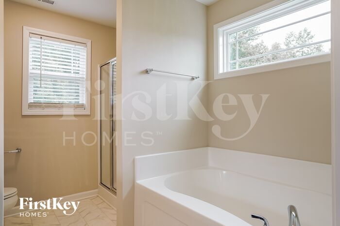 Building Photo - 90 Voyage Cir