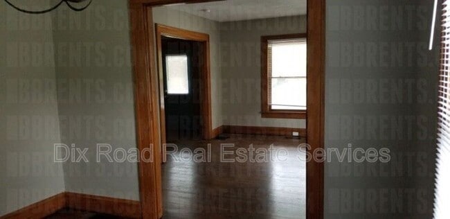 Building Photo - 1007 Bellaire Ave