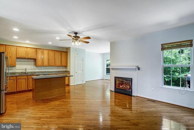 Building Photo - 6504 Trask Terrace