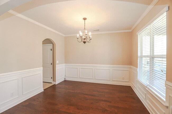 Building Photo - 4 Bedroom 2.5 Bath in Grovetown!