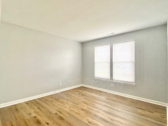 Building Photo - 102 Prescott Ct