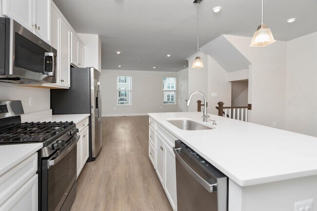 Building Photo - 4022 Purple Flora Bnd