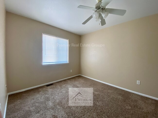 Building Photo - 7630 Duck Hawk Pl