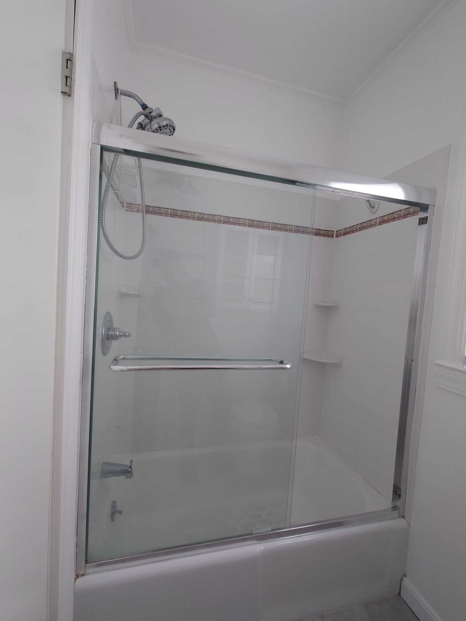 Building Photo - 11 Hinckley St