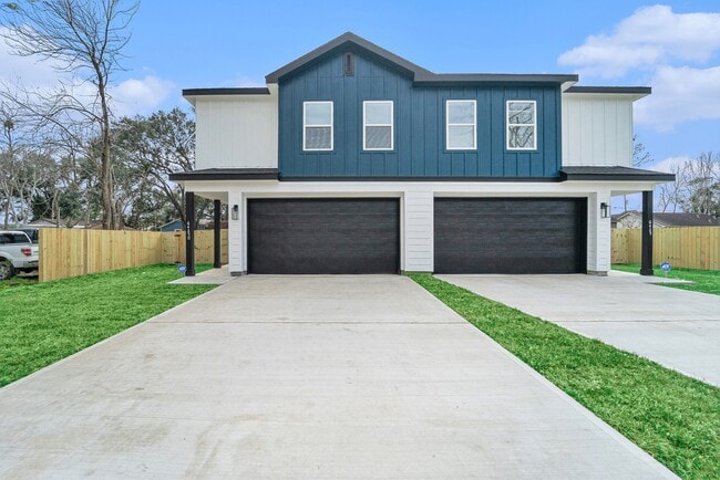 Building Photo - 6425 Anderson Rd