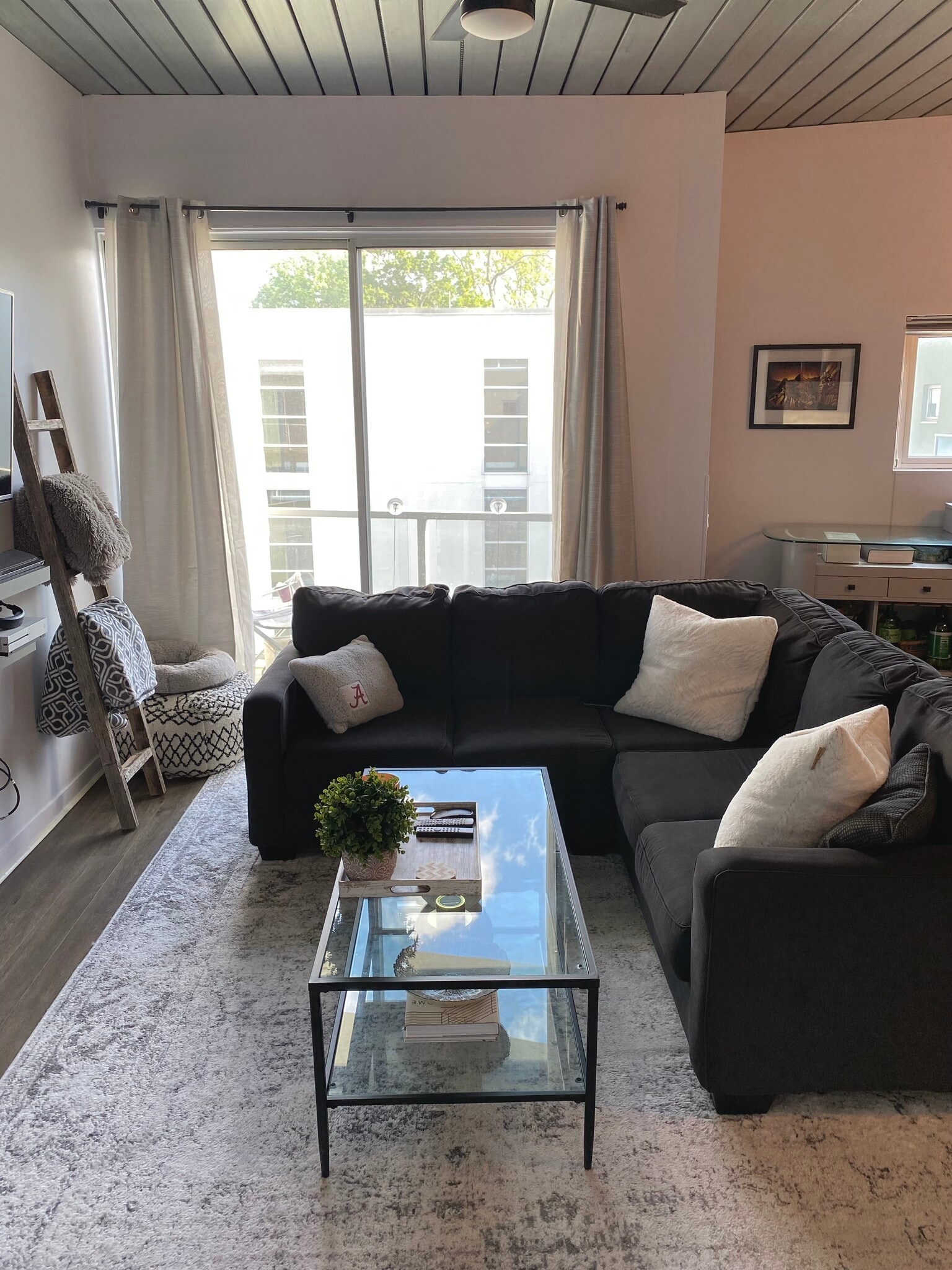 Building Photo - 620 Glen Iris Dr NE