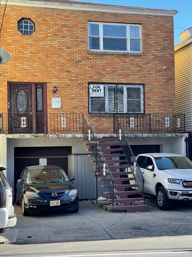 245 Ferry St 245 Ferry St Newark NJ 07105 Apartment Finder
