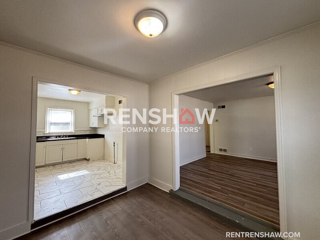 Building Photo - 3071 McCool Ave