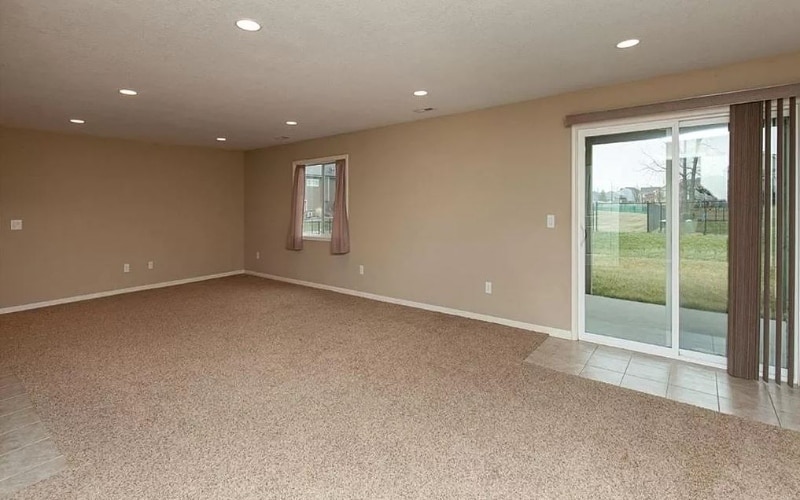 Basement - 407 NE 46th St