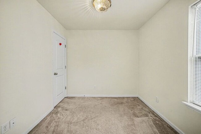 Building Photo - 10405 Bunclody Dr