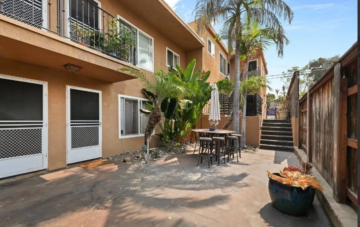 Building Photo - 4165 Alabama St