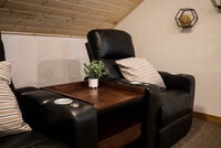 Building Photo - 235 Paradise Dr