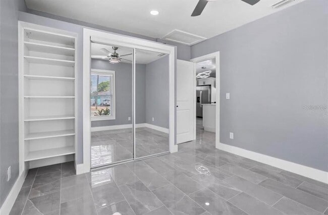 Building Photo - 8907 N Blvd